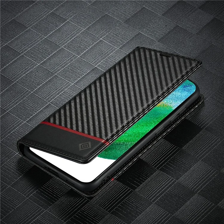 LC.IMEEKE Cartera de Diseño de Soporte de Textura de Fibra de Carbono Antirrobo Cierre Magnético Automático Funda de Piel de PU para Samsung Galaxy S22 5G - Rayas Horizontales
