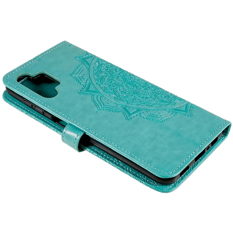 Mandala Embossed Phone Case for Samsung Galaxy A13 4G Anti-fall Stand Function Phone Cover Shell Wallet - Green