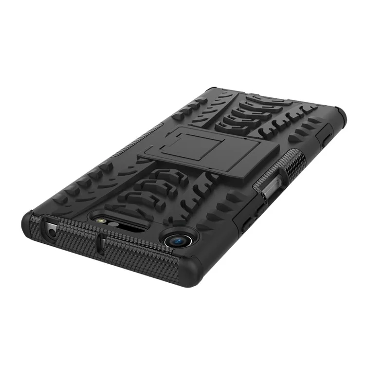 Tyre Pattern 2-in-1 TPU + PC Hybrid Mobile Protective Cover for Sony Xperia XZ1 - Black