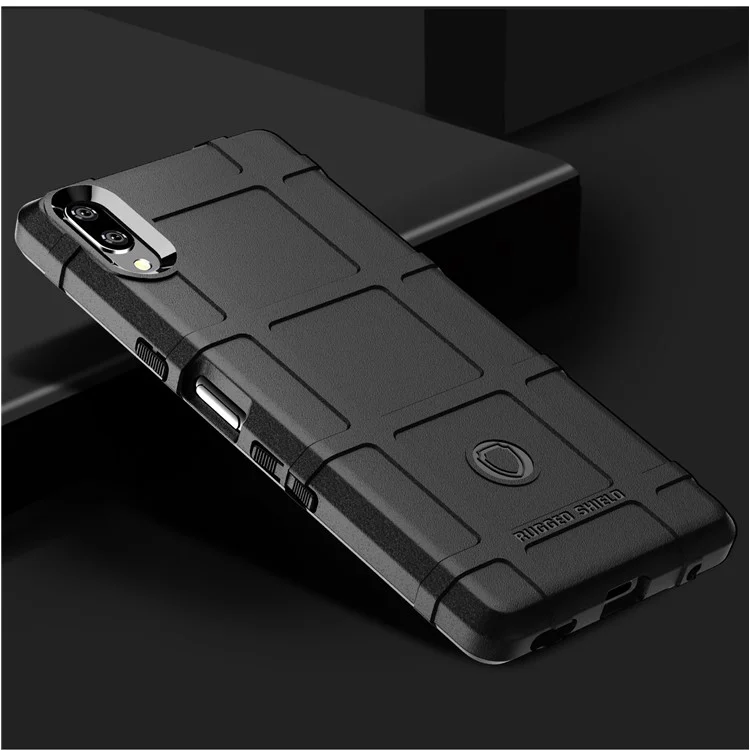Capa de TPU Antichoque Macia com Textura de Grade Quadrada Robusta para Sony Xperia L3 - Preta