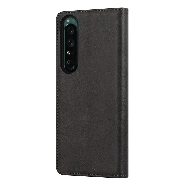 Für Sony Xperia 1 IV PU Leder Schutzschutzdeckel Automatisch Absorbiertes Brieftaschenständer Design Telefonhülle - Schwarz