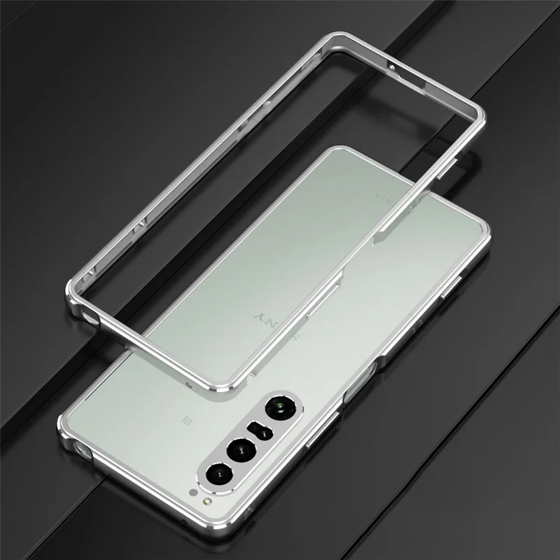 For Sony Xperia 1 IV 5G Bumper Case Metal Frame Shock Absorbent Bumper Cover with Camera Lens Protector - Silver/Silver