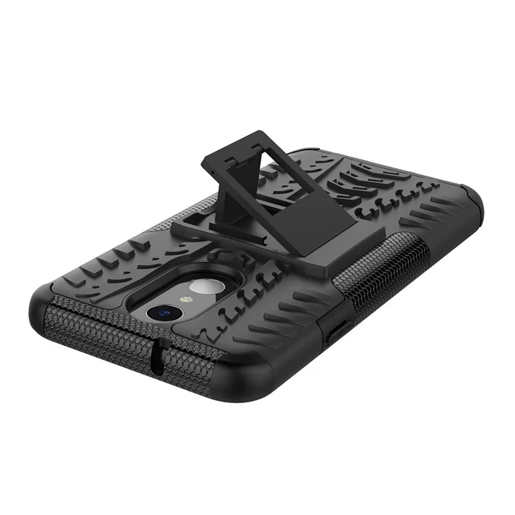 2-in-1 Tyre Pattern PC TPU Kickstand Hybrid Cell Phone Case for LG Q7 - Black