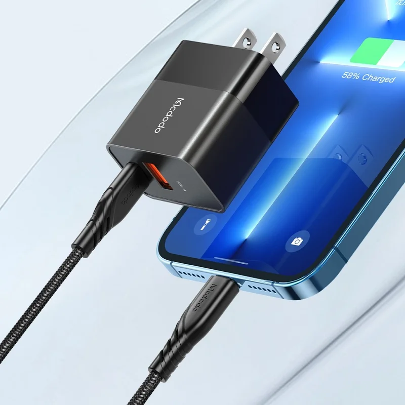 MCDODO MDD Hydrogen Series USB-A + Type-C PD 20W Phone Fast Charging Adapter Wall Charger with Cable - Plugue US/Preto