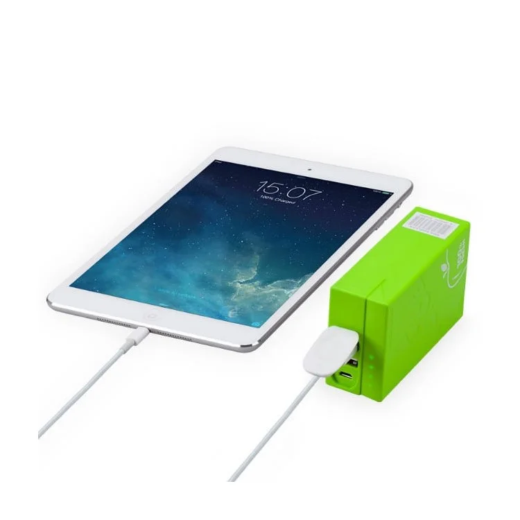 MOMAX iPower Juice+ 10000mAh 2.4A/1A Dual-USB External Power Bank for Smartphones & Tablets - Green