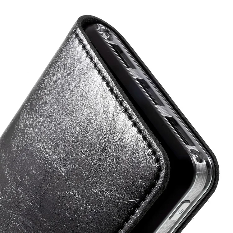 WUW Y21 10000mAh PU Leather Coated 3-Port USB Battery Power Bank with LED Flashlight - Black