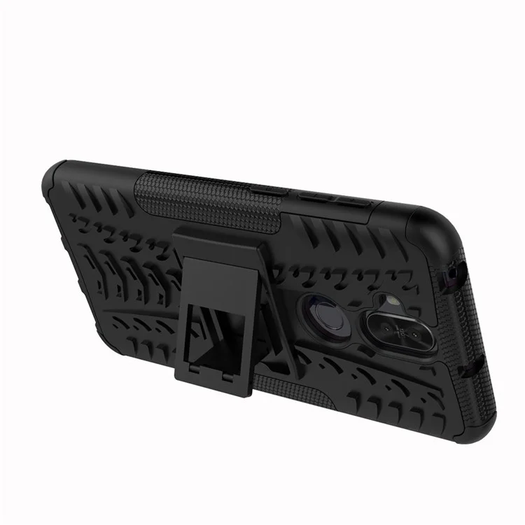 Anti-slip Tyre Pattern PC + TPU Hybrid Case with Kickstand for Asus Zenfone 5 Lite ZC600KL - Black
