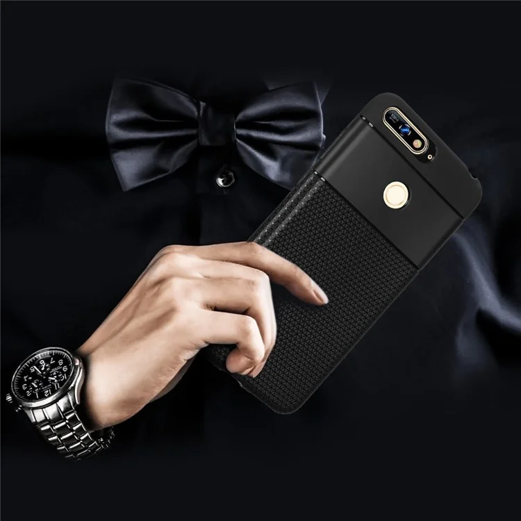 Ultra-thin Anti-slip 0.7mm Splicing Flexible TPU Back Case for Huawei Honor 7A (with Fingerprint Sensor)/Honor 7A Pro/Enjoy 8e - Black