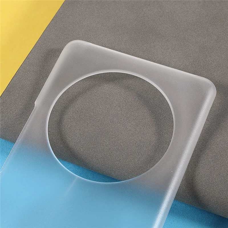 Glossy Surface Rubberized Hard PC Anti-Scratch Protective Phone Case for Honor Magic3 - Transparent