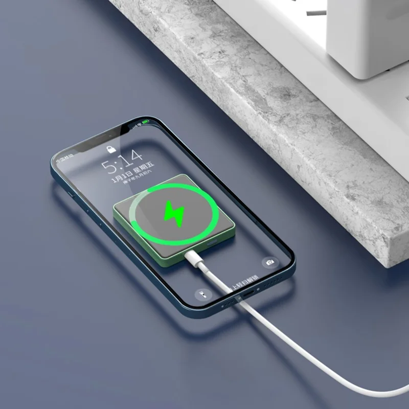 E30 5000mAh Magnetic-Absorbed 15W Wireless Charging Power Bank PD + QC 20W Battery Pack - Green