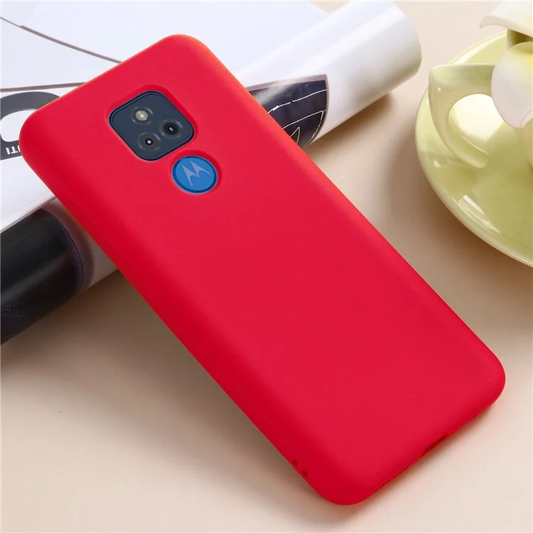 For Motorola Moto G Play (2021) Phone Case Liquid Silicone Shockproof Back Cover with Strap - Red