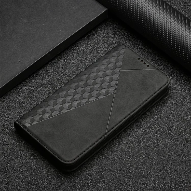 Custodia Interna Soft TPU + Cover Telefono in Pelle Touch Skin-touch Motivo Rombo Auto-assorbito Chiusura Magnetica Stand Shell per Motorola Moto E20/E30/E40 - Nero