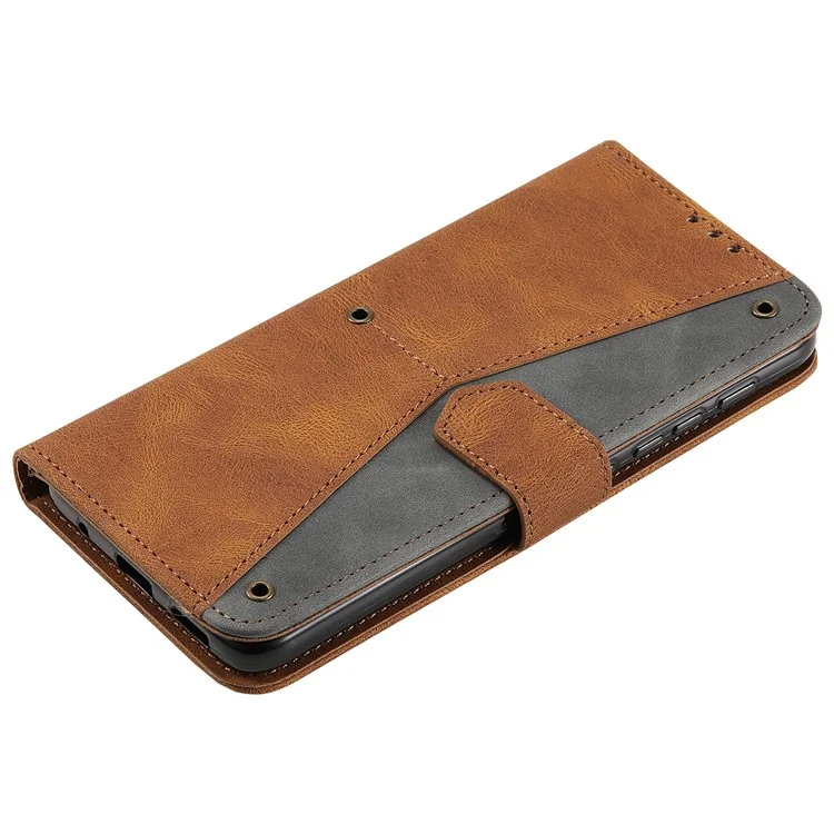 Coux de Surface D'épissage en Cuir PU en Cuir PU et TPU Téléphone Flip Case Skin-touch Stand Portefeuille Téléphone Couverture de Protection Pour Motorola Moto E20 / E30 / E40 - Brun