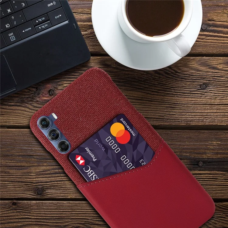 Custodia portacarte per telefono per Motorola Edge S30, cover posteriore in stoffa slim + PC rigido + pelle PU anti-urto - Rosso