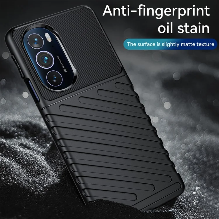 Para Motorola Borda 30 Pro Trovão Série Textura Textura Espessada Proteção Anti-Fall Capa Telefone TPU - Preto