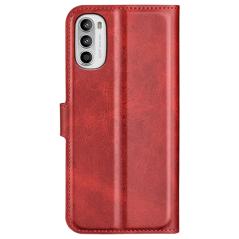 For Motorola Moto G52 4G / G82 5G Protective Shell, Textured PU Leather Cover Stand Function Magnetic Closure Flip Wallet Case - Red