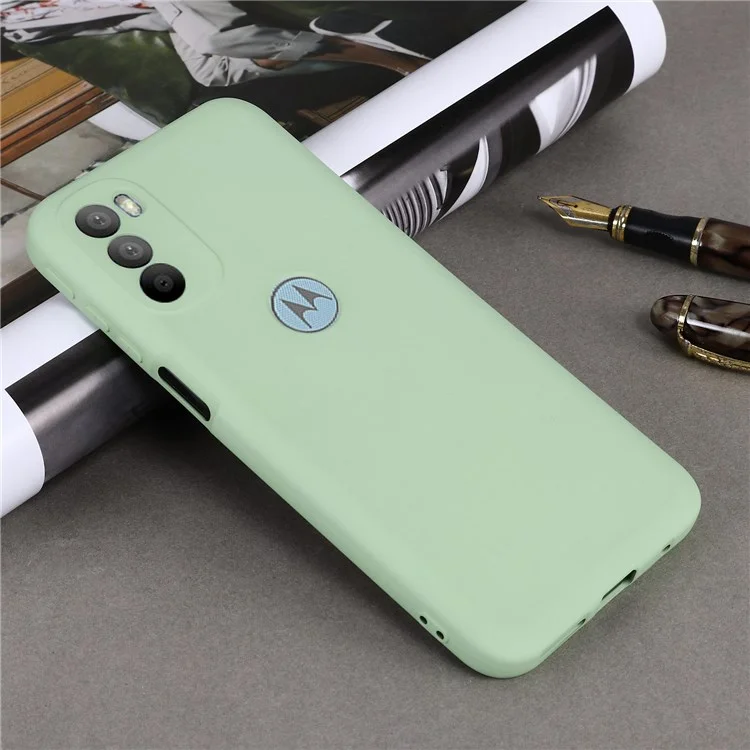 Para Motorola Moto G31/G41 Soft Liquid Silicone Phone Case Microfiber Lining Cushion Camera Protection Cover with Strap - Verde