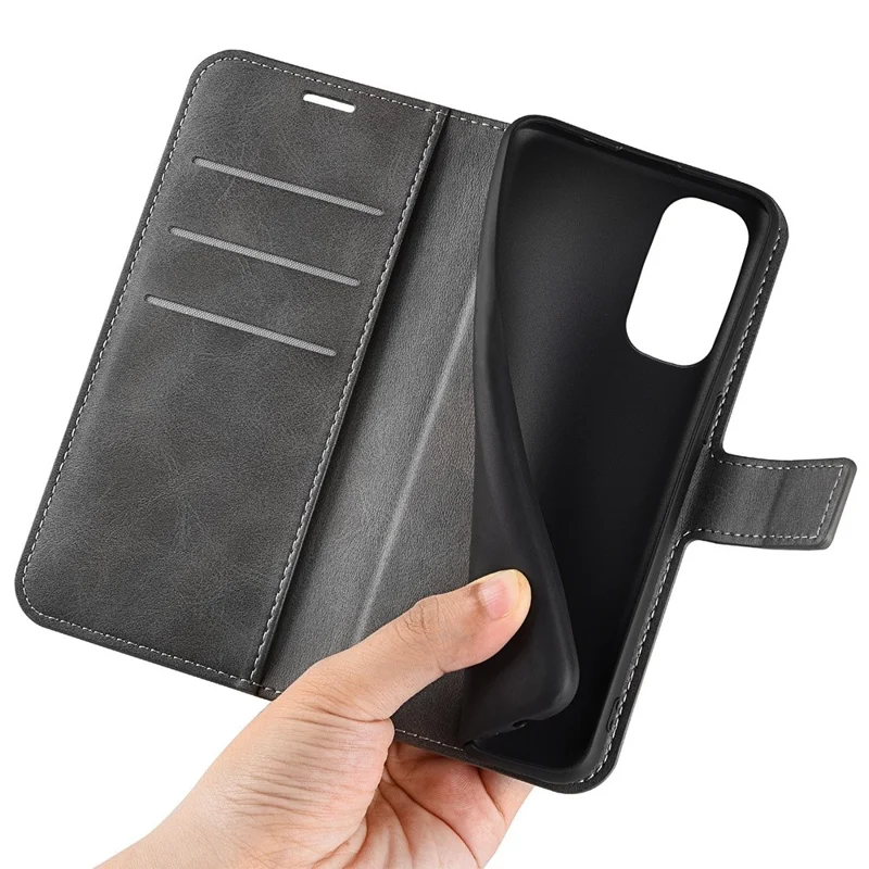 For Motorola Edge 30 5G Textured PU Leather Phone Case Square Magnetic Clasp Shockproof Cover with Wallet Stand - Grey