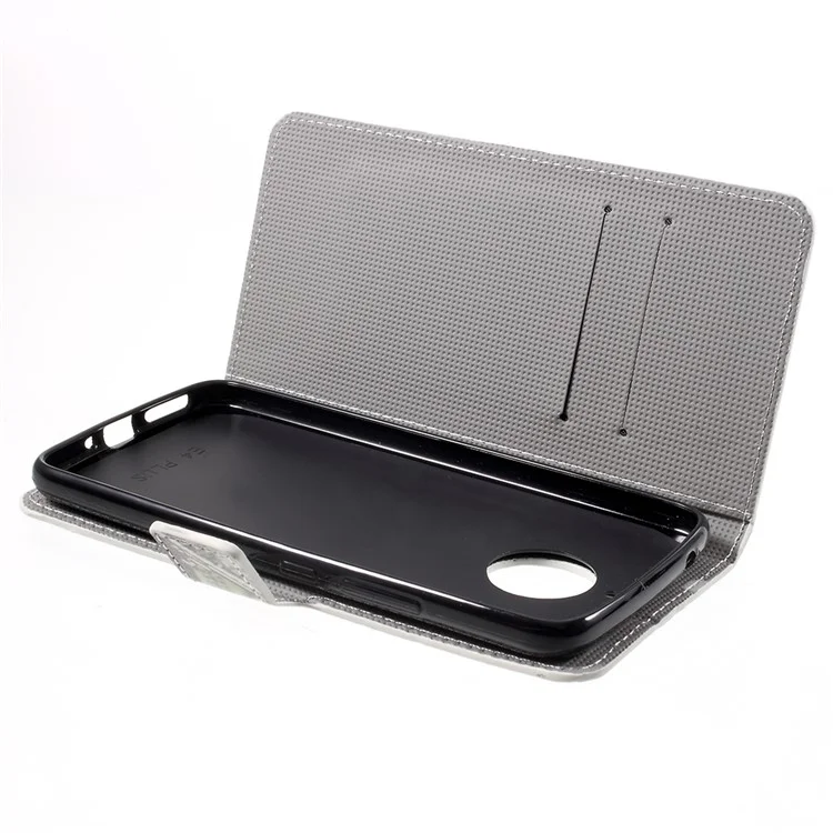 Patterned PU Leather Wallet Stand Protective Phone Shell for Motorola Moto E4 Plus EU Version - Butterfly