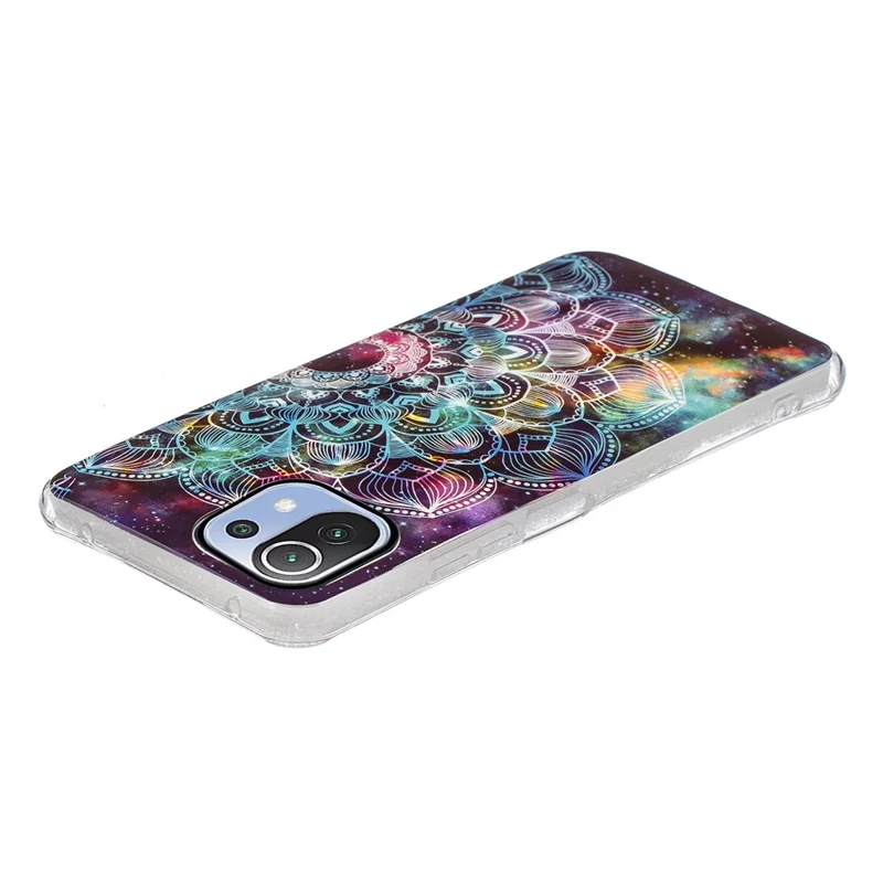 Special Noctilucent IMD Pattern Design TPU Phone Case Protector for Xiaomi Mi 11 Lite 4G / 5G / 11 Lite 5G NE - Half Flower