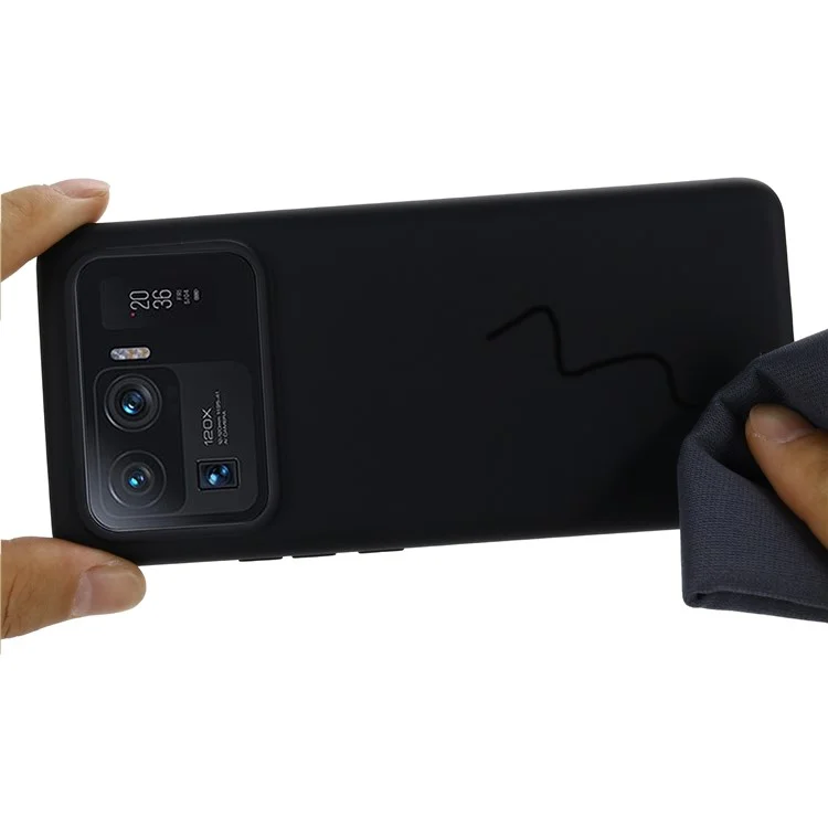 Жидкий силиконовый мягкий защитный чехол с удобным ремешком для Xiaomi Mi 11 Ultra - Черный