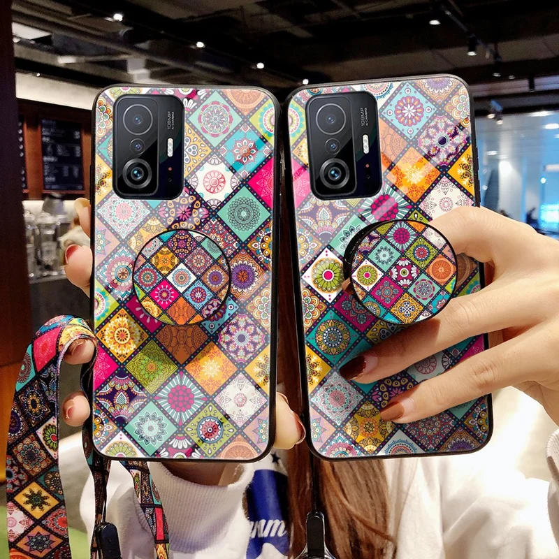 Étui de protection pour téléphone portable en verre trempé coloré, en plastique et en TPU avec dragonne pour Xiaomi 11T/11T Pro - Motif coloré