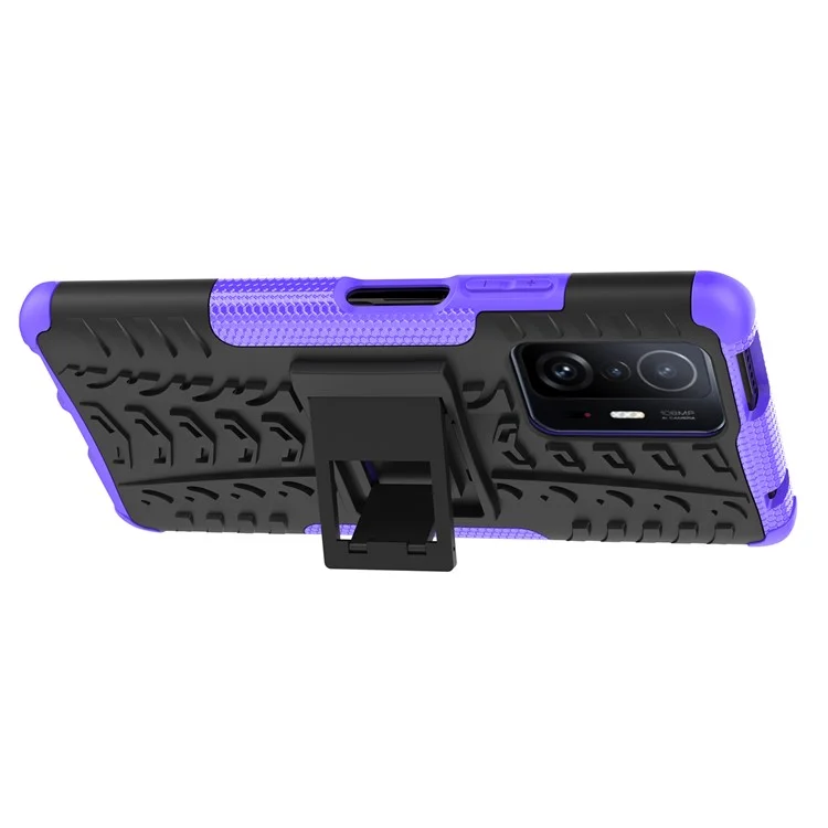 Capa de Telefone Híbrida de TPU Macio + PC Duro com Textura de Pneu Legal de Proteção Contra Quedas para Xiaomi 11T/11T Pro - Roxo