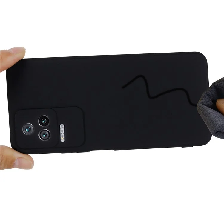 Per Xiaomi Poco F4 5G / Redmi K40S 5G Custodia in silicone liquido morbida al tatto e resistente ai graffi con cinturino - Nero