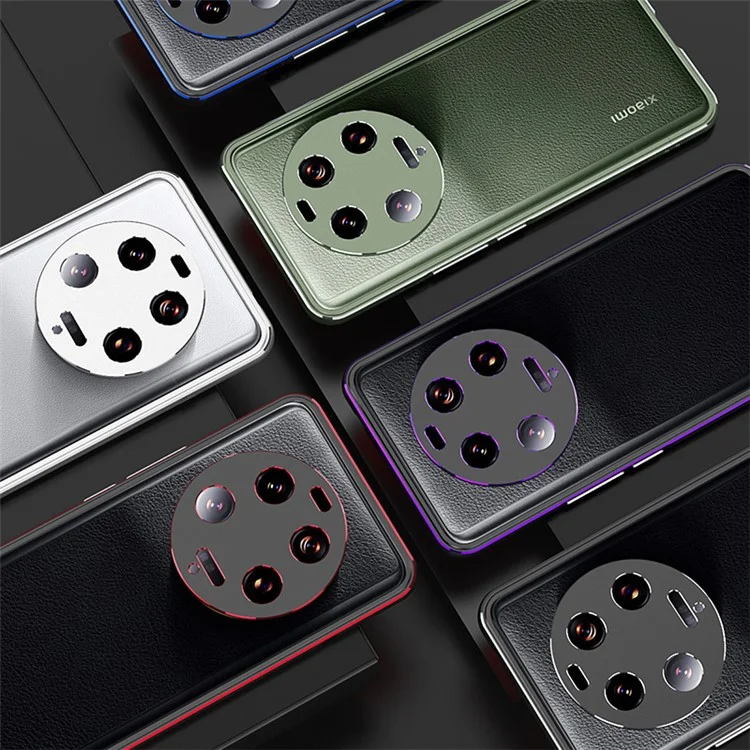 Für Xiaomi 13 Ultra Anti-Kratzer Handyhülle PU-Leder+Metallrahmen Schlanke Schale mit Kameraobjektivabdeckung - Schwarz+Rot
