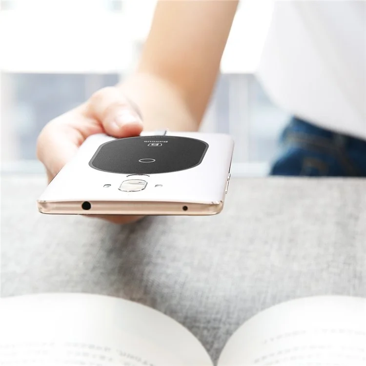 BASEUS Slim Microfiber Wireless Charging Receiver for Phone with Micro USB Port - Black