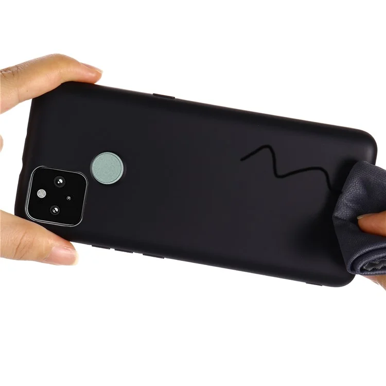 Coloration Solide Bien Protégée Liquide De Téléphone En Silicone De Protection De Téléphone Avec Bracelet Pour Google Pixel 5A 5G - Noir