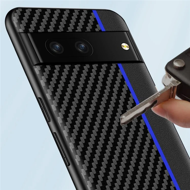 Para O Google Pixel 7, Fibra De Carbono Splicing Splicing Ultra-Slim Caso Anti-arranhão TPU+Cover De Celular De Couro - Preto/vermelho