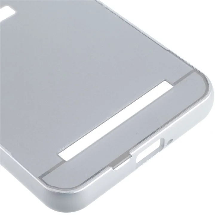 Slide-on Metal Bumper Plastic Back Cover for Asus Zenfone Go TV ZB551KL - Silver
