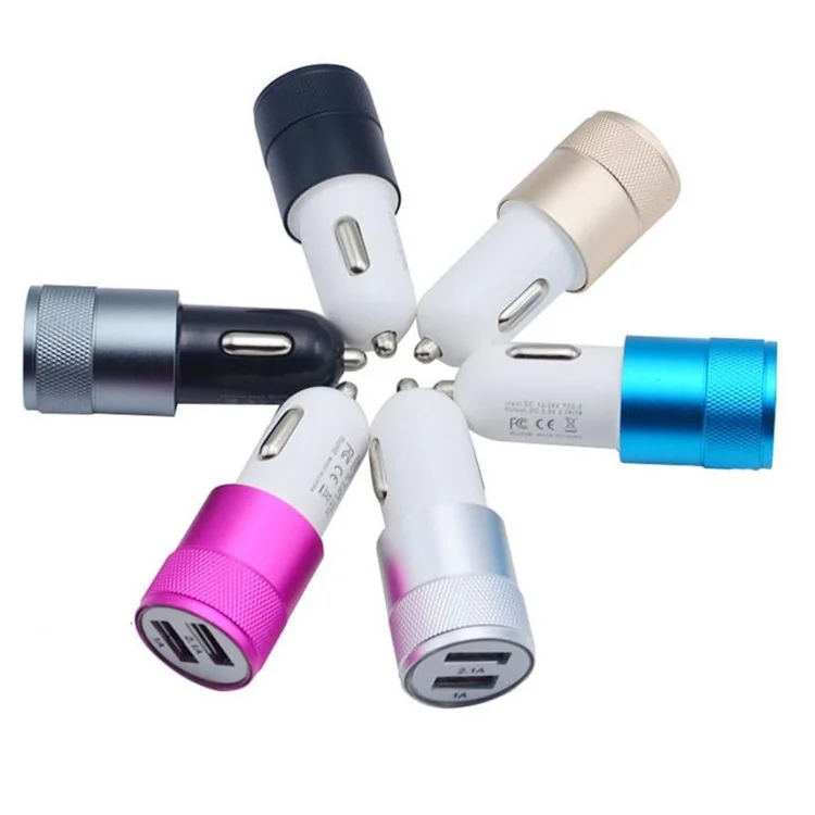 DC12V / 24V 2.1A 1A Dual USB Car Charger for iPhone iPad Samsung - Gold Color