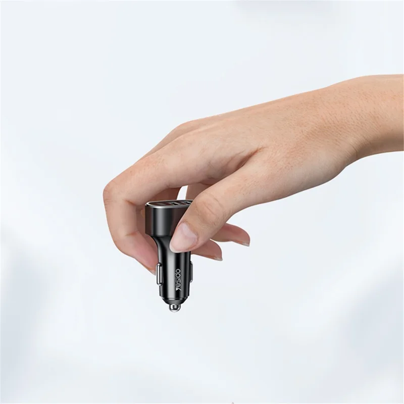 YESIDO Y47 3 Ports 49W Fast Charging Car Charger Type-C Phone Power Adapter