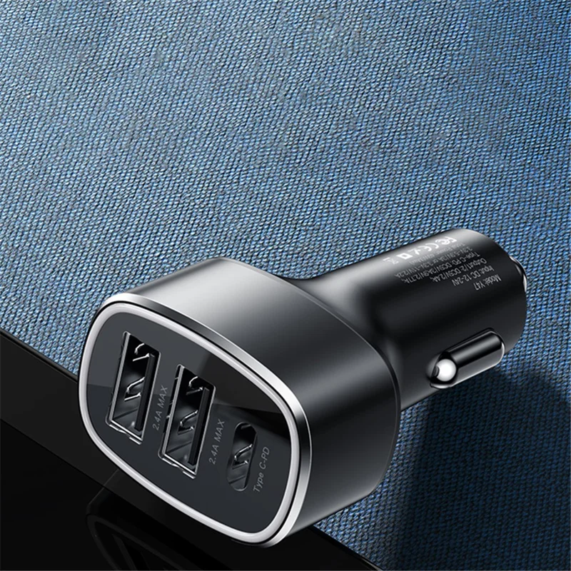 YESIDO Y47 3 Ports 49W Fast Charging Car Charger Type-C Phone Power Adapter