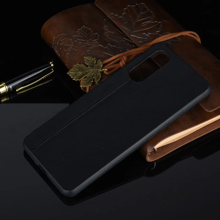 Capa de Telefone Híbrida de PC Revestida de Couro PU para Oppo Find X2 - Preta