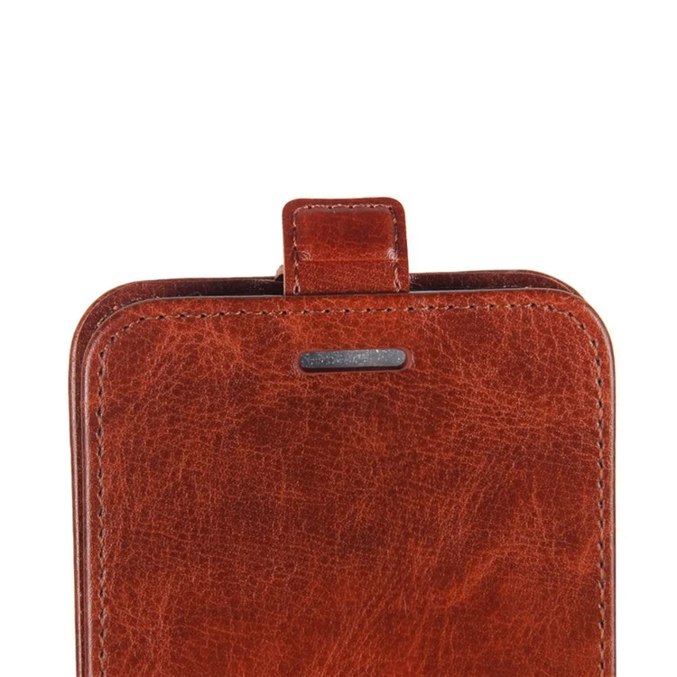 Vertical Flip Crazy Horse Texture Cuir Case Avec Support de Carte Pour OPPO A15 - Brun