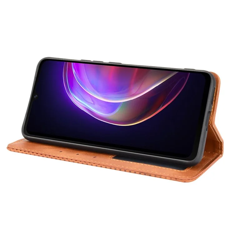 Estilo Vintage Magnético Auto-absorção Auto-Proteção Full-Proteção Carrinho Caso De Couro Do Telefone De Couro Para Vivo V21 4G / 5G - Castanho