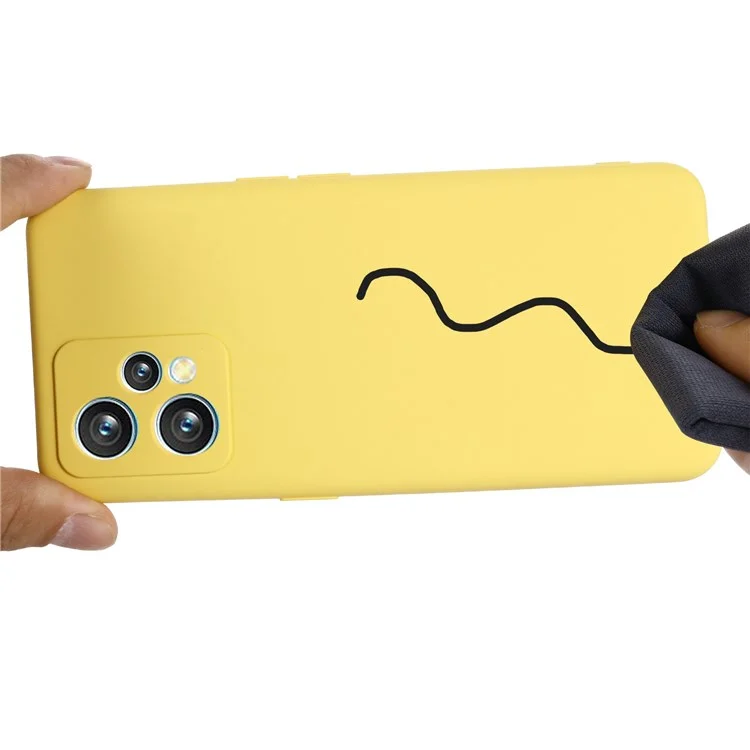 Per Realme 9 Pro+ 5G Skin Touch Liquid Silicone Case Microfiber Lining Camera Protection Shockproof Phone Cover with Strap - Giallo