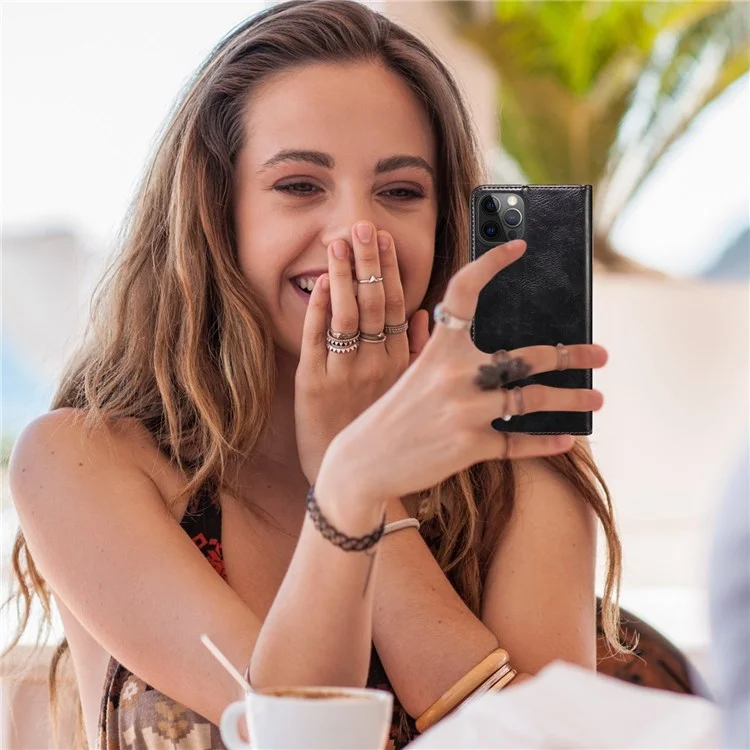 Funda con textura de caballo loca cerosa para Oppo Reno7 4G/F21 Pro 4G, cubierta de teléfono móvil tipo cartera de pie magnética a prueba de golpes estilo - Negro