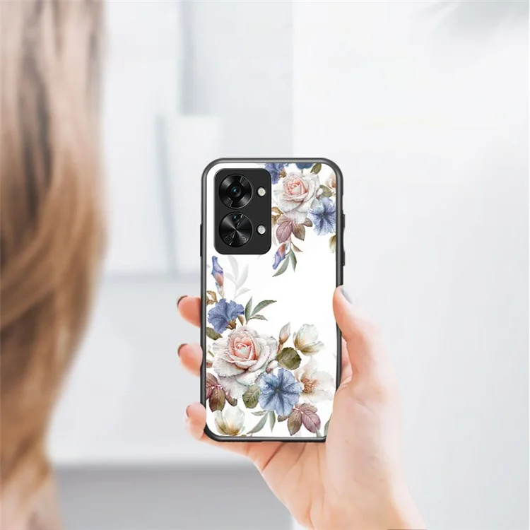 Para OnePlus Nord 2T 5G Funda de teléfono con patrón de flores con soporte - Negro Arbusto Floral