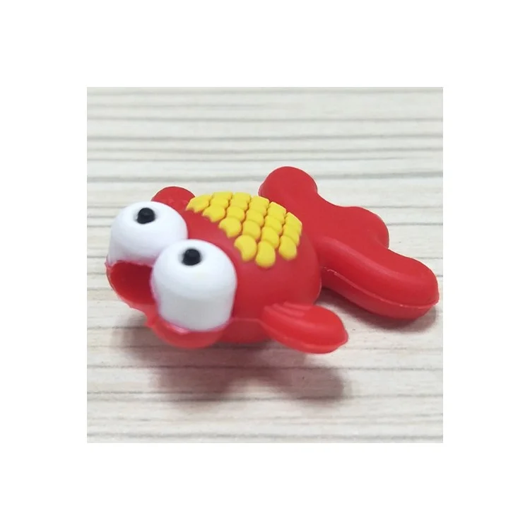 Couvre de Protection Contre Les Données de Données USB de Charge de Charge de Chargement de Motif Insectif - Poisson Rouge