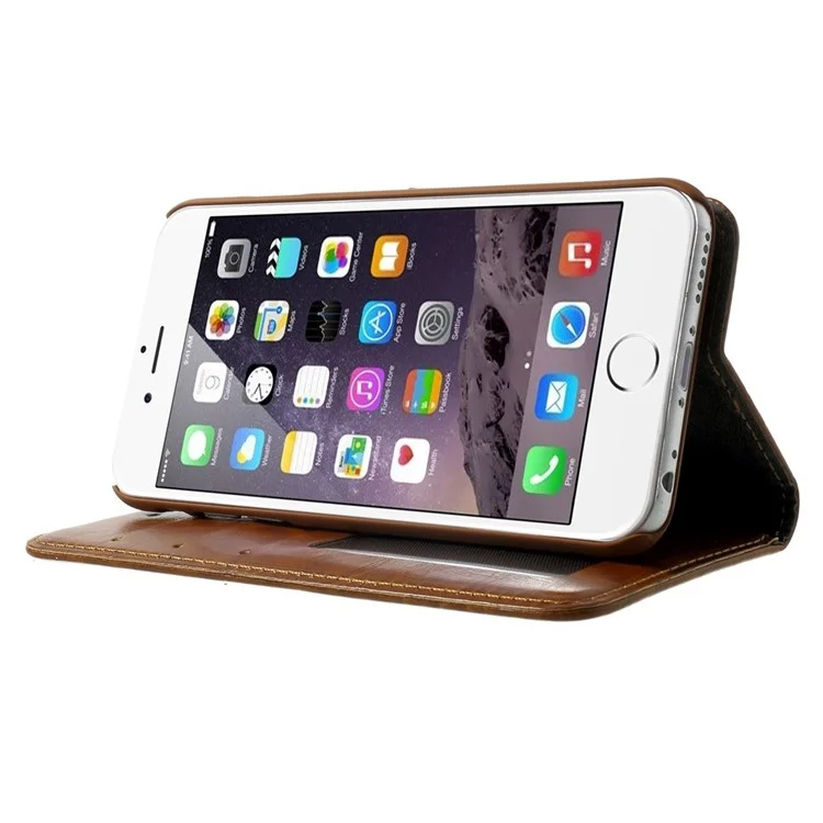 2-in-1 Oil Wax Leather Flip Cover + Detachable PC Shell for iPhone 6s 6 4.7-inch - Brown