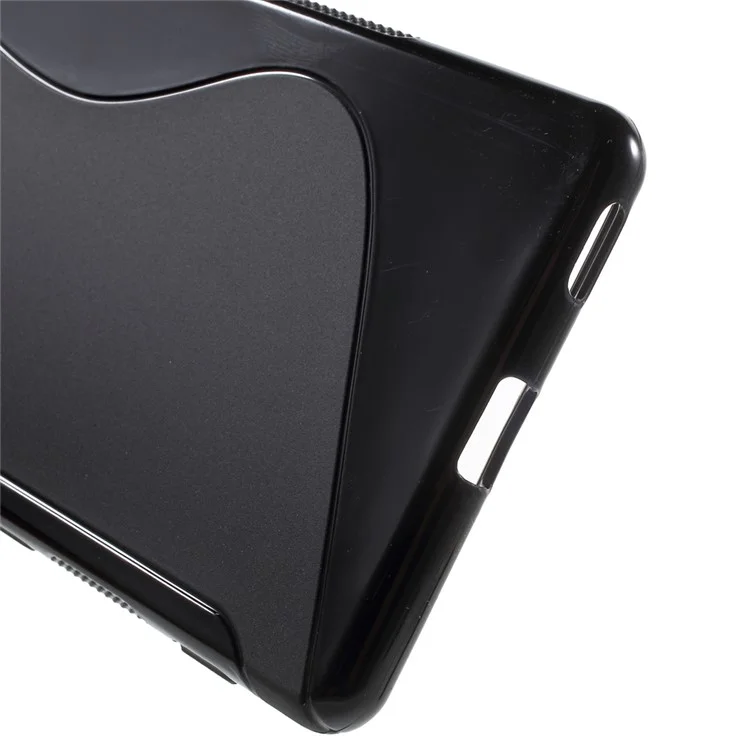 S Shape TPU Case for Sony Xperia M5 E5603 / M5 Dual E5633 - Black