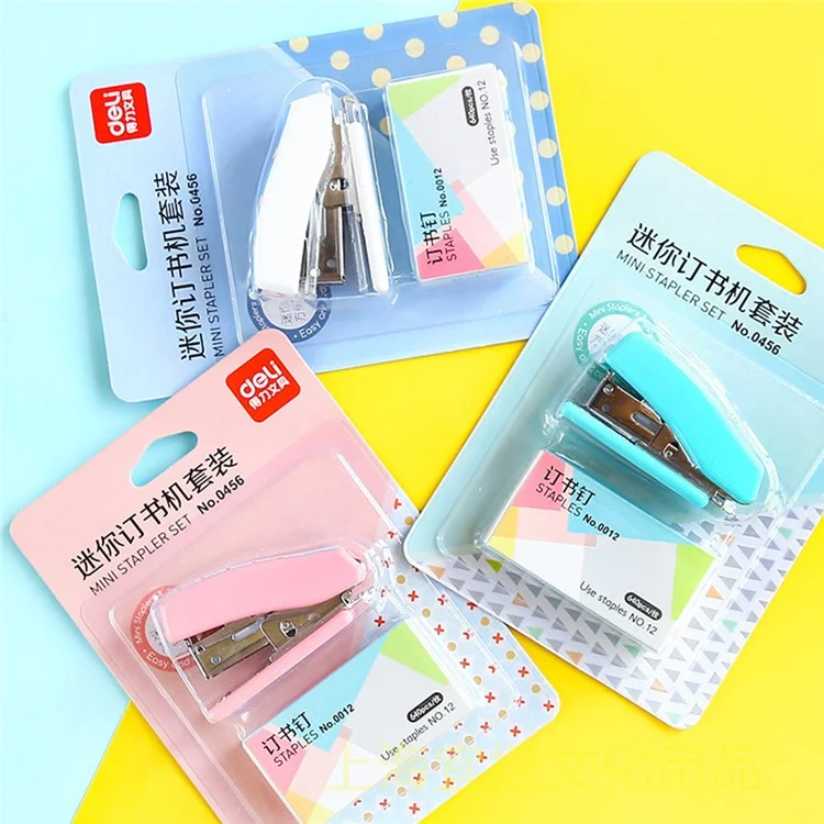 Deli 0456 Mini Stapler Set di Carta Portatile, Colore Casuale