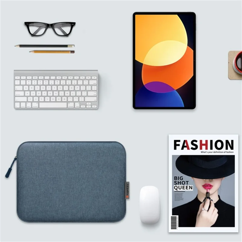 HAWEEL For 9.7-11 Inch Tablets Sleeve Bag Polyester Velvet Lining Protective Pouch, 27.5 x 20.5cm - Blue