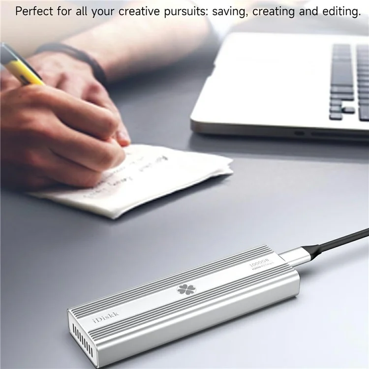 IDISKK 40Gbps M.2 Nvme SSD Enclosure USB-C External SSD Case with Built-In Fan, Read Speed: 3000MB / s (Without Memory)