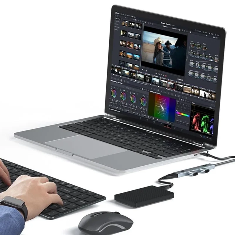 YCE V323 5-in-1 AI Voice Hub Type-C to 3 USB 2.0 Translator 146 Languages Real-time Translation - Grey