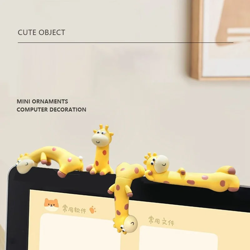 2803 Giraffe Design Mini Figurine Screen Decoration Car Dashboard Ornament Computer Monitor Figure - Style D